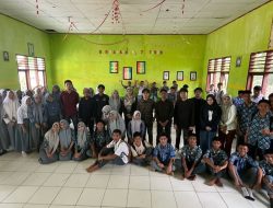 Mahasiswa UNISAN Penyuluhan Hukum di Madrasah Aliyah Al Hidayah Duminanga 