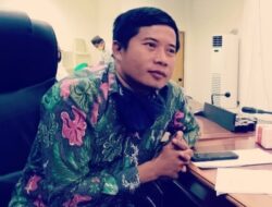 Menguatkan Martabat Guru Sebagai Pilar Peradaban Bangsa