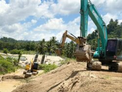 Hari Ke-7 Normalisasi Sungai, YR Team Fokus Keruk Sedimen di Bendungan Taluduyunu Pohuwato