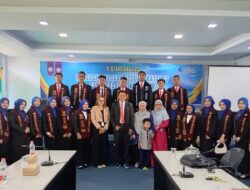 Yudisium Perdana FIKOM UNIPO, Resmi Kukuhkan 20 Lulusan Sarjana Komputer