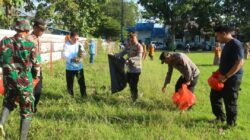Polres Bone Bolango Ikut Sukseskan Gerakan Nasional Indonesia ASRI Lewat Aksi Bersih Lingkungan