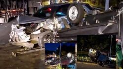 Dua Mobil Bertabrakan di Jalan A.A. Maramis Manado, Pick-Up Terbalik